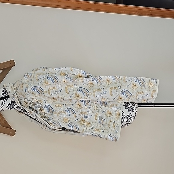 Christopher & Banks Woman's Tailored Jacket EUC - Picture 5 of 7